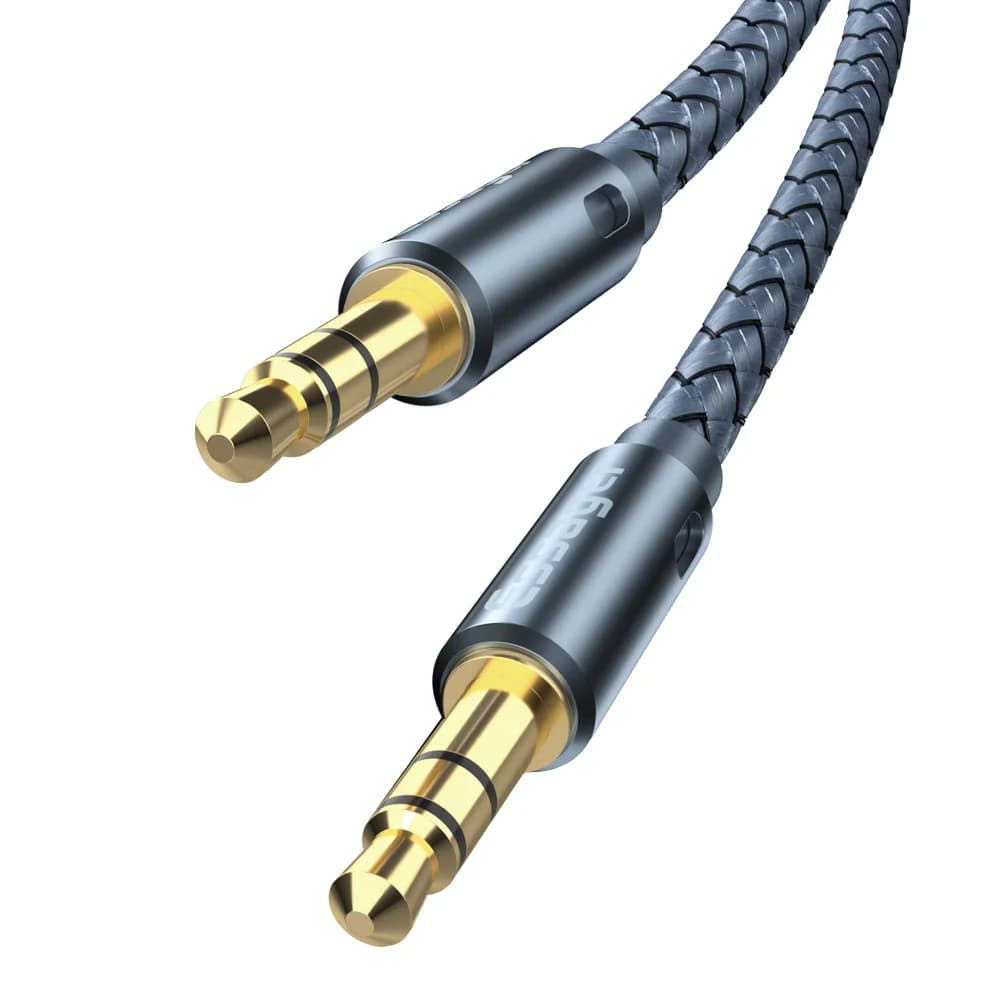 Аудио кабел Aux 3.5mm мъжки към мъжки, стерео